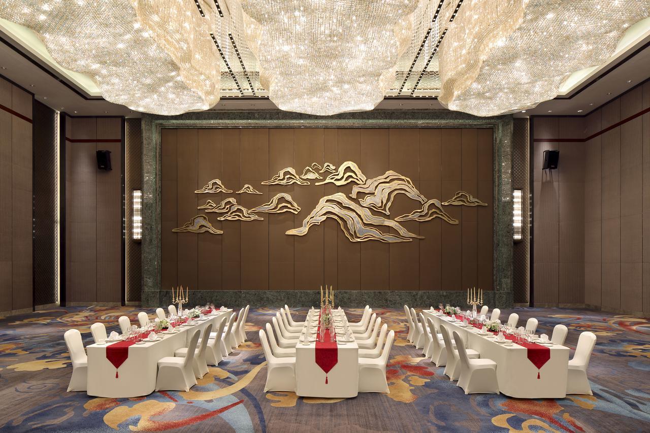 西宁富力万达文华酒店 外观 照片